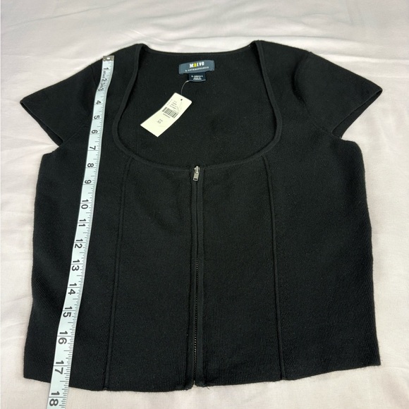 Anthropologie Black Knit Top with Zipper - Picture 3 of 9